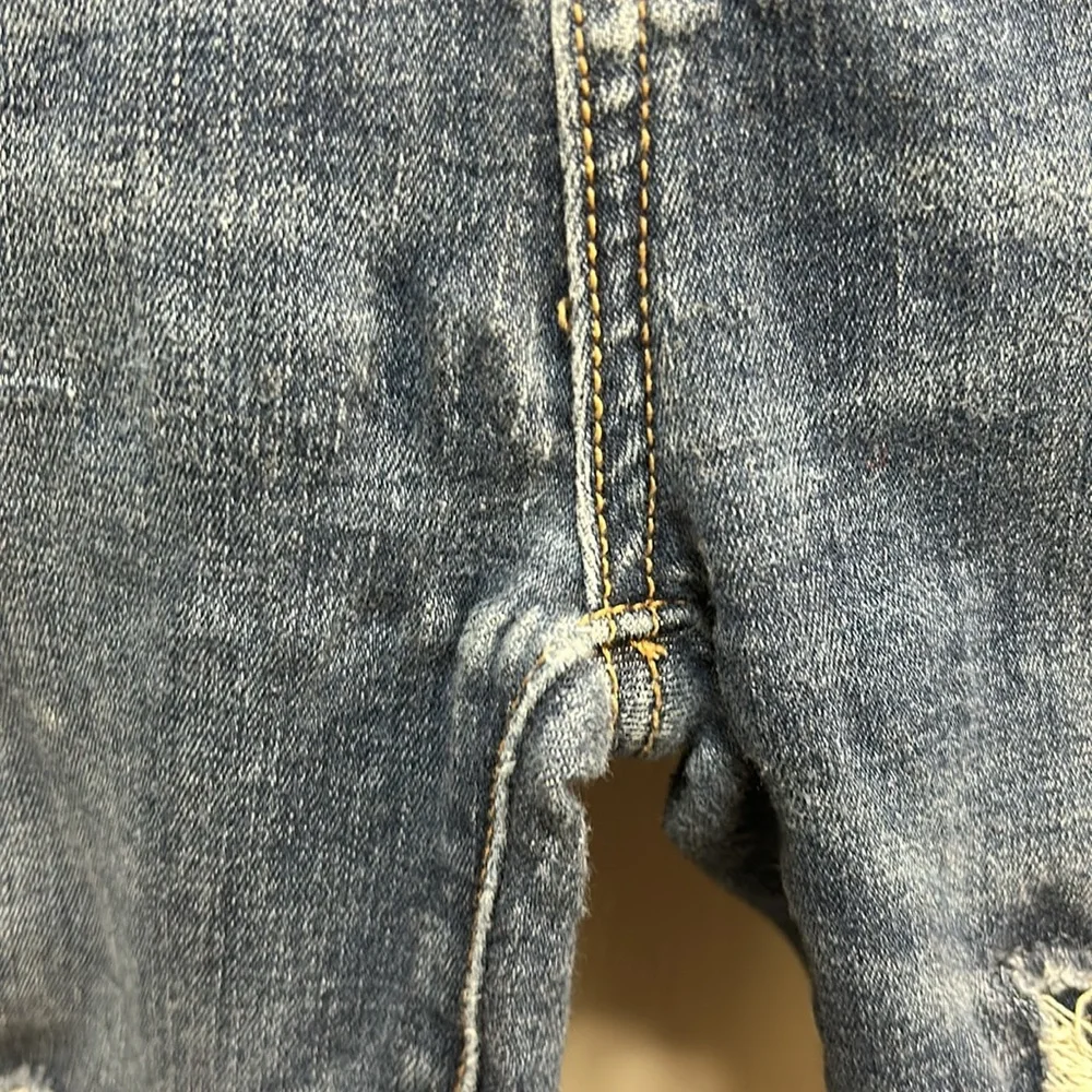 American Eagle Next Level Stretch Super Hi-rise Size 2 Short - Picture 7 of 8